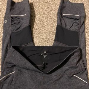 Athleta Capri leggings